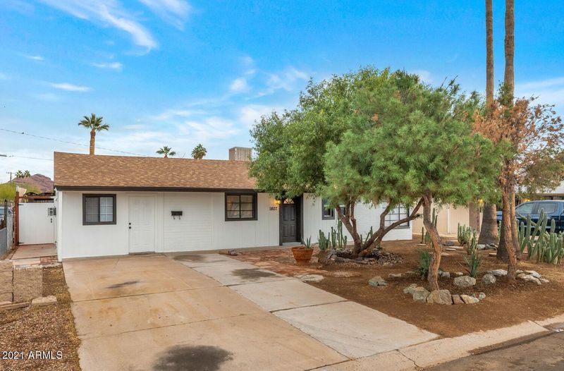 1807 N 46th St, Phoenix, AZ 85008