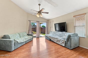 1807 S 82nd Dr, Phoenix, AZ 85043
