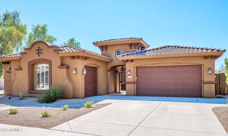 1807 Sierra Sunset Trl, Phoenix, AZ 85085
