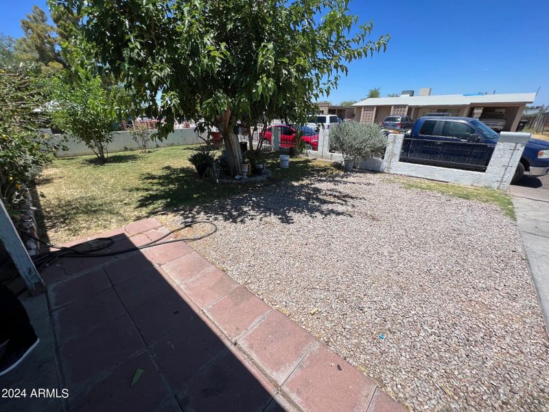1807 W Carter Rd, Phoenix, AZ 85041