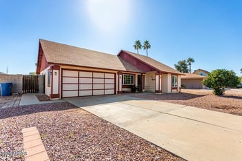 1807 Mission Dr, Chandler, AZ 85224