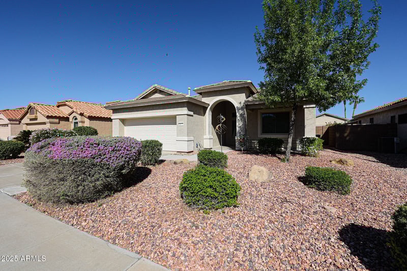 18076 Browning Dr, Surprise, AZ 85374