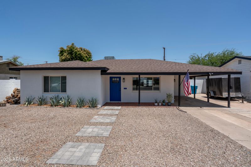 1808 E Pinchot Ave, Phoenix, AZ 85016