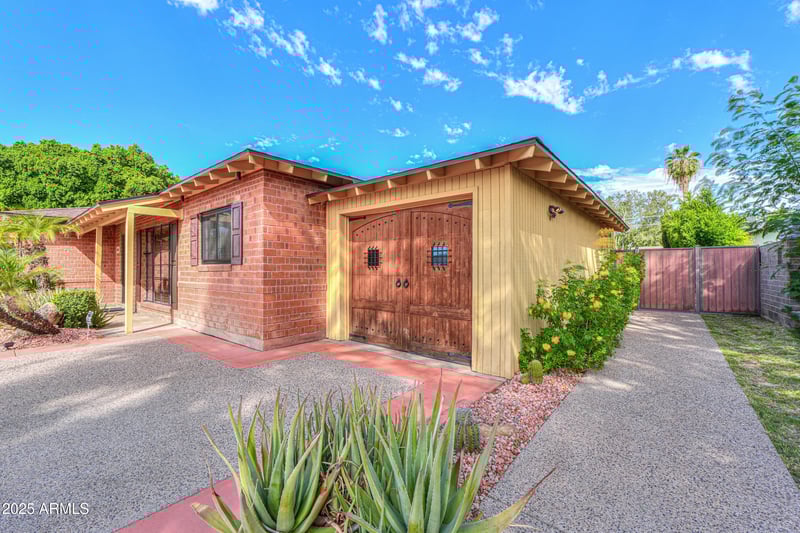 1808 Luke Ave, Phoenix, AZ 85016
