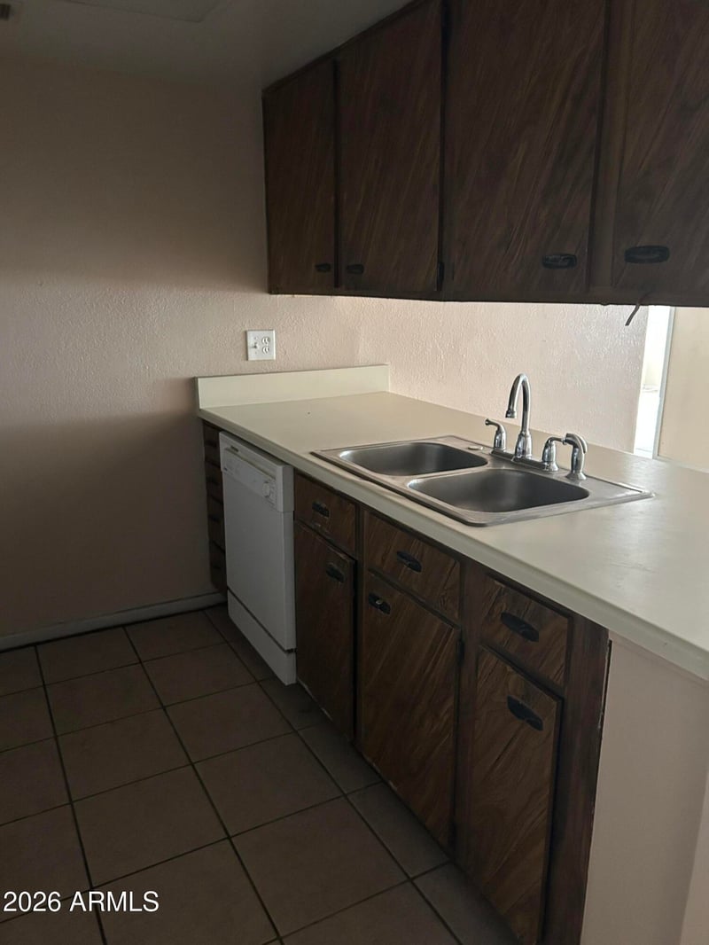 1808 N 32nd St #116, Phoenix, AZ 85008