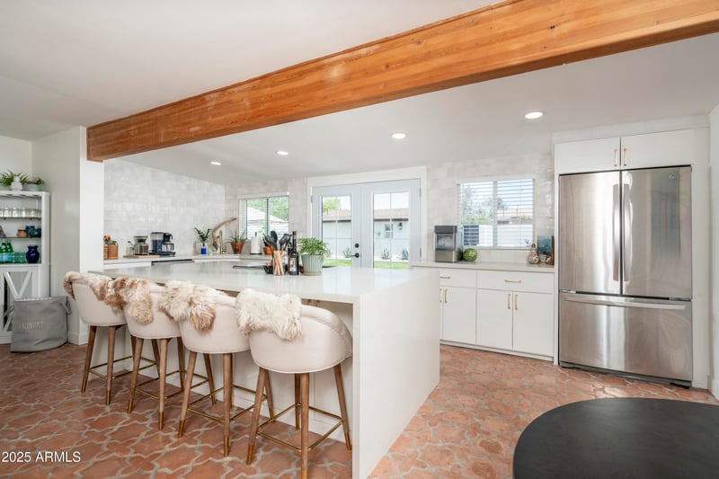 1808 Pinchot Ave, Phoenix, AZ 85016