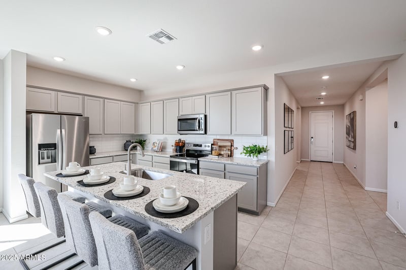 18082 Creedance Blvd, Surprise, AZ 85387