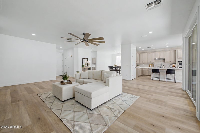 18082 N 167th Dr, Surprise, AZ 85374