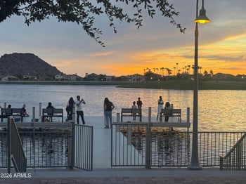 18086 Las Cruces Dr, Goodyear, AZ 85338