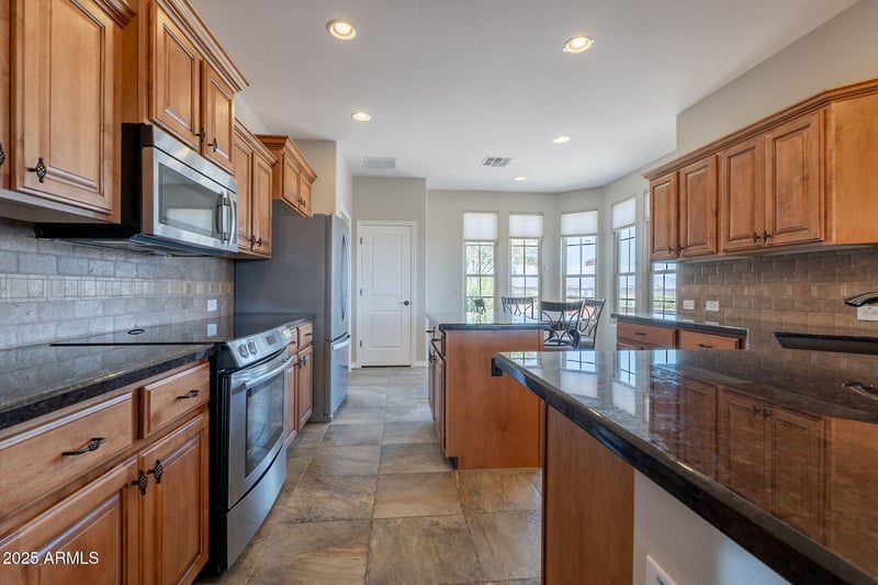 1809 Adelante Way, Queen Creek, AZ 85140