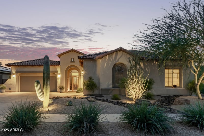 1809 Calle Marita Dr, Phoenix, AZ 85085
