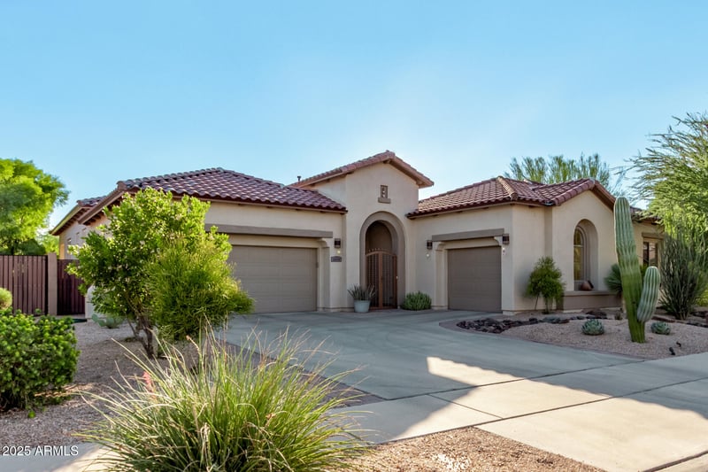 1809 Calle Marita Dr, Phoenix, AZ 85085