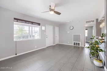 1809 Heatherbrae Dr, Phoenix, AZ 85015