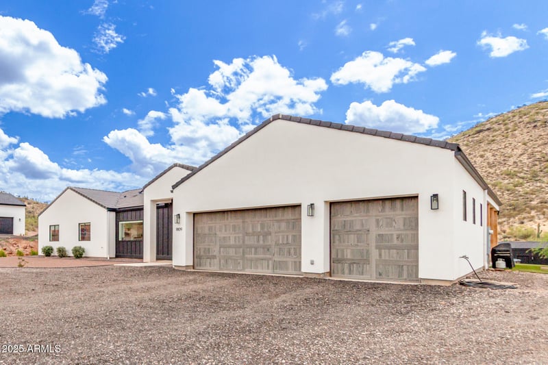 1809 Mariola Way, Phoenix, AZ 85086