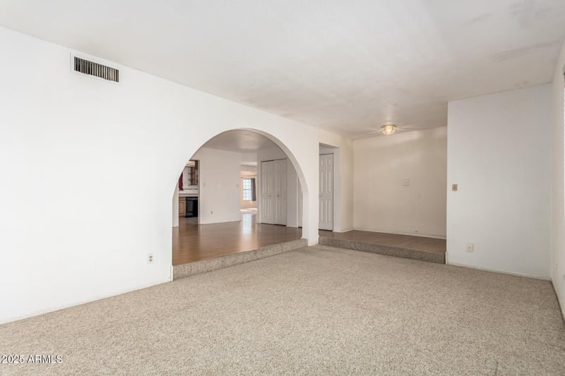 1809 Natal Ave, Mesa, AZ 85202