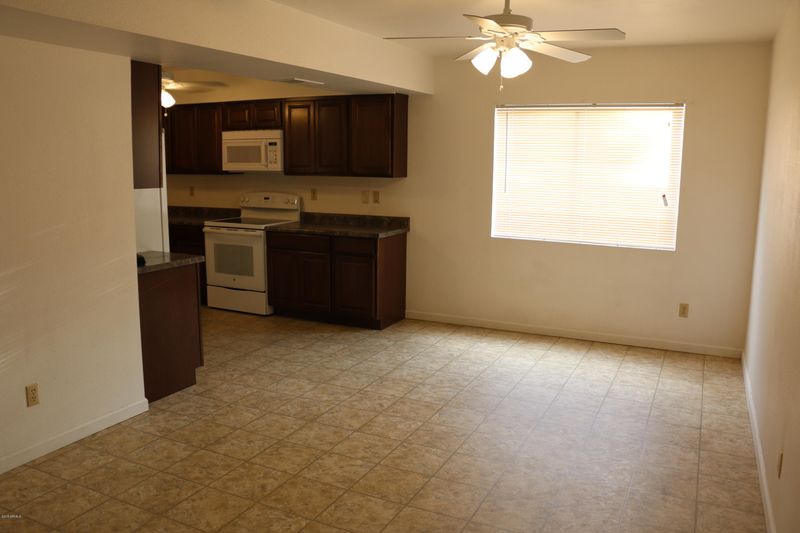 1809 W Dixon Cir, Mesa, AZ 85201