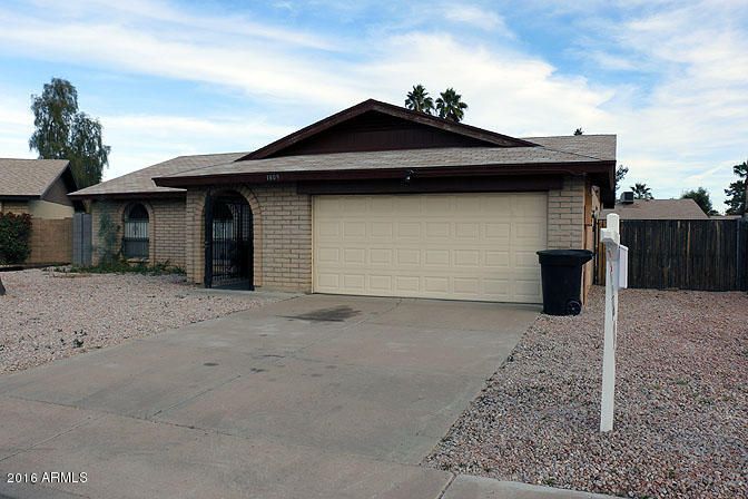 1809 W Dixon Cir, Mesa, AZ 85201