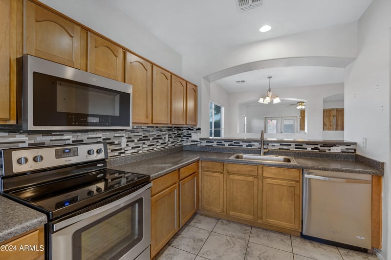 1809 W Dugan Dr, Queen Creek, AZ 85144