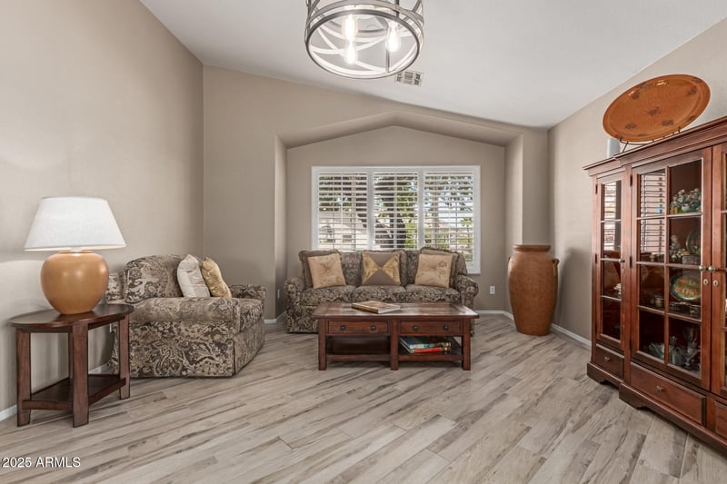 18097 Santa Alberta Ln, Goodyear, AZ 85338
