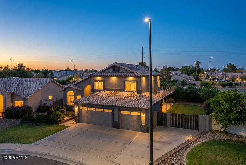 181 Tiago Dr, Gilbert, AZ 85233