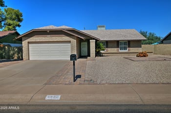 1810 Banff Ln, Phoenix, AZ 85023