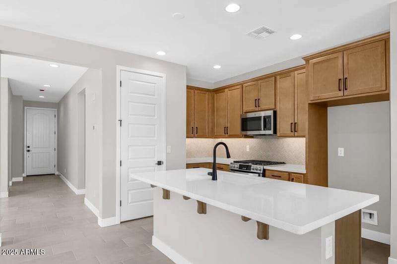 18108 Hiddenview Dr, Goodyear, AZ 85338