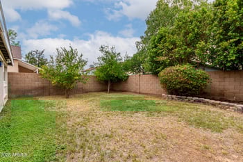 1811 39th St #42, Mesa, AZ 85206