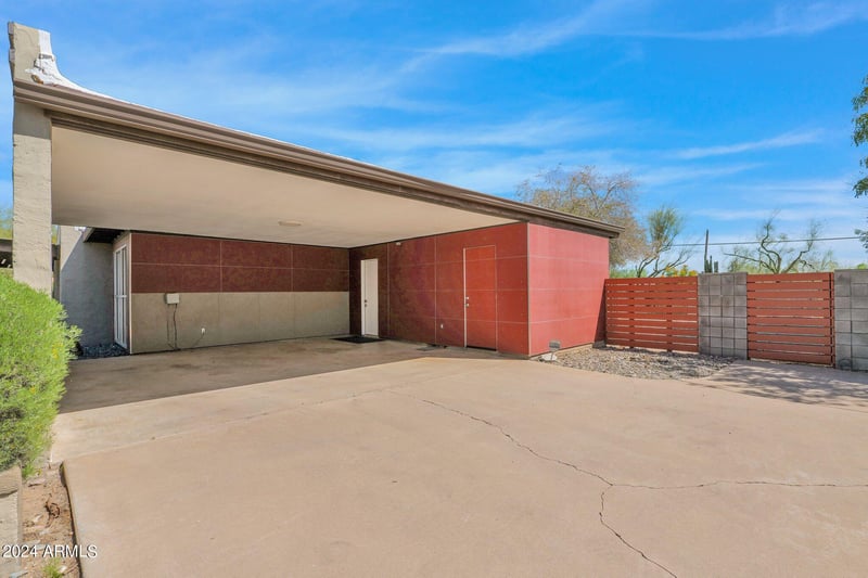 1811 E Aurelius Ave, Phoenix, AZ 85020