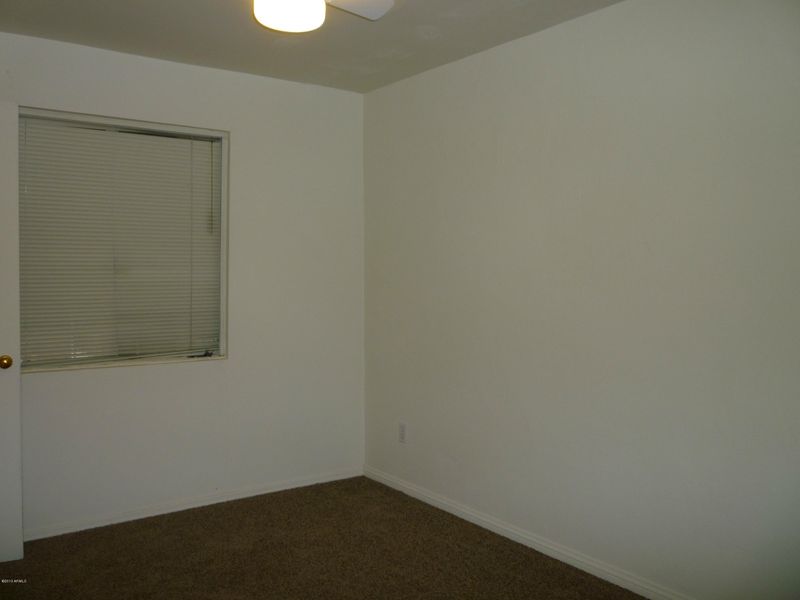 1811 N 47th St, Phoenix, AZ 85008