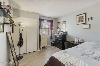 1811 39th St #1, Mesa, AZ 85206