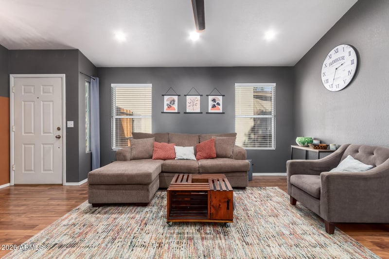 1811 S 39th St #51, Mesa, AZ 85206