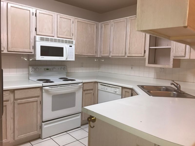 1811 S 39th St #54, Mesa, AZ 85206