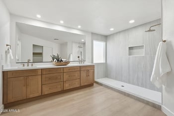 1811 S 39th St #55, Mesa, AZ 85206