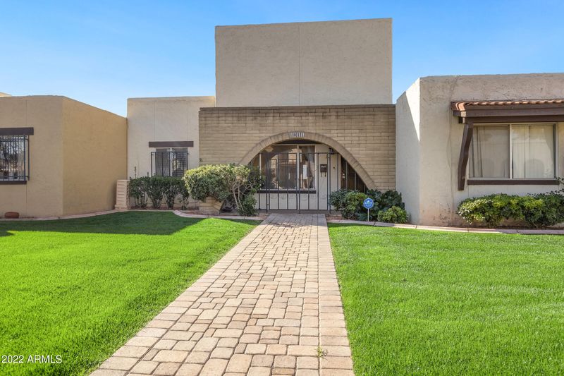 1811 W Marlette Ave, Phoenix, AZ 85015