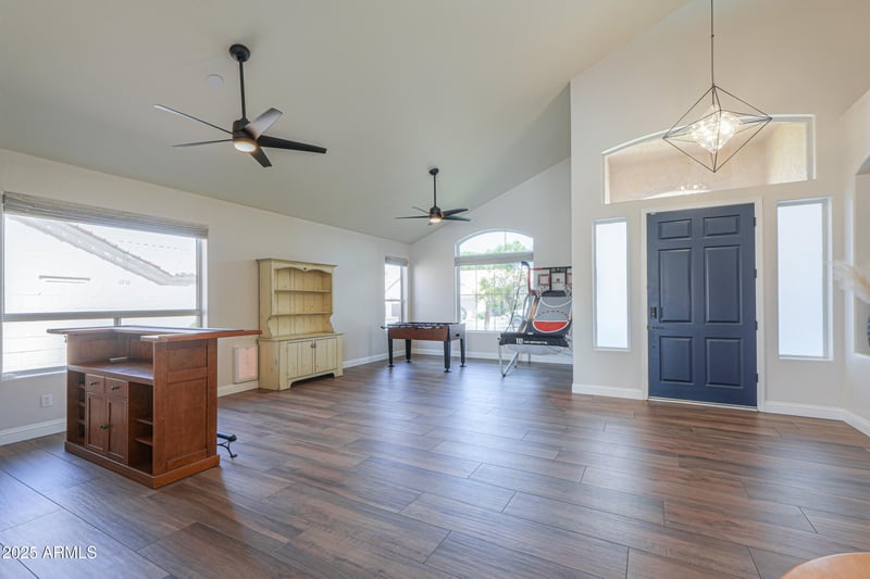 1811 Wisteria Dr, Chandler, AZ 85248