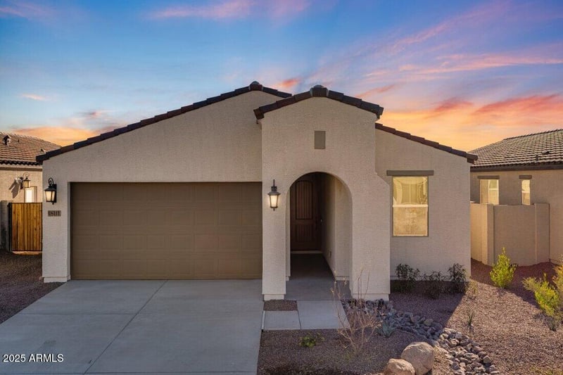 18111 Hiddenview Dr, Goodyear, AZ 85338