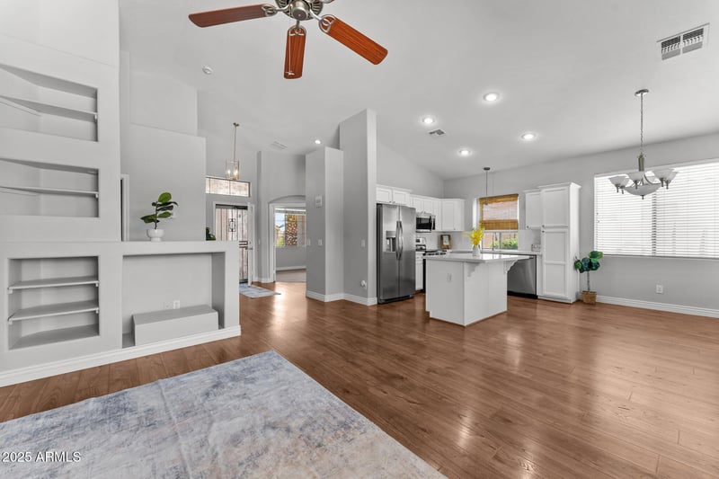 18119 Spencer Dr, Surprise, AZ 85374
