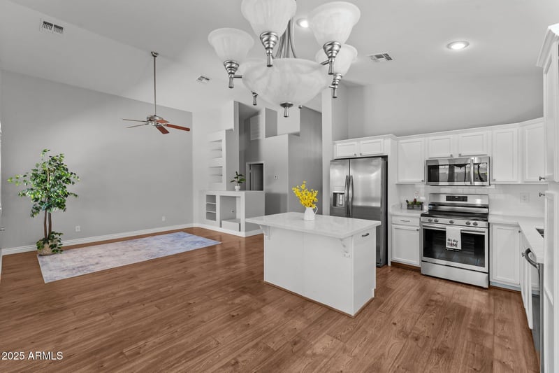 18119 Spencer Dr, Surprise, AZ 85374