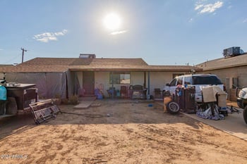 1812 28th Dr, Phoenix, AZ 85009