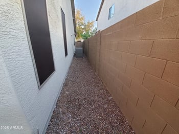 1812 Beautiful Ln, Phoenix, AZ 85042