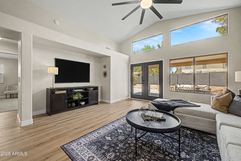 1812 E Sagebrush St, Gilbert, AZ 85296