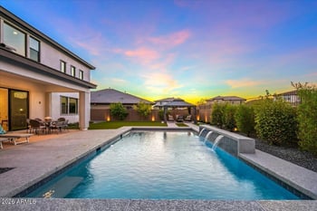 1812 Fallen Leaf Ln, Phoenix, AZ 85024