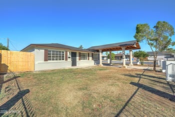 1812 N 32nd Pl, Phoenix, AZ 85008