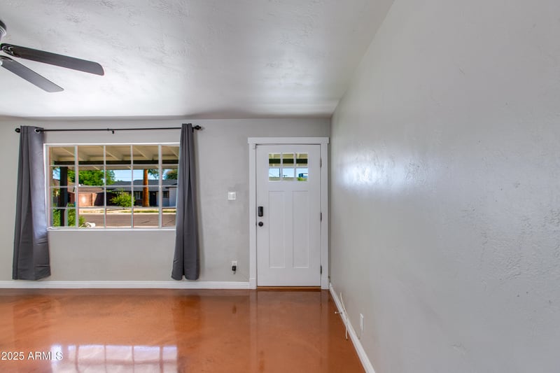 1812 Shafer Dr, Tempe, AZ 85281