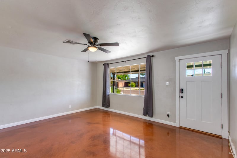 1812 Shafer Dr, Tempe, AZ 85281