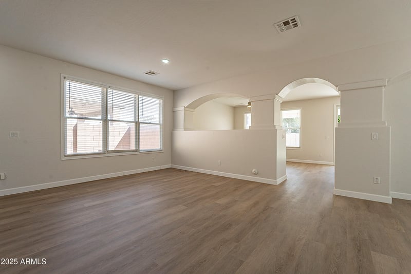 18123 Lundberg St, Surprise, AZ 85388