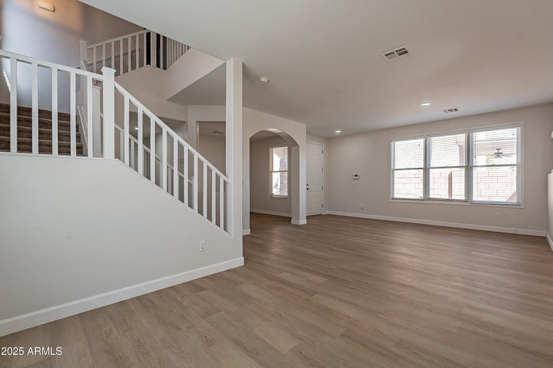 18123 Lundberg St, Surprise, AZ 85388