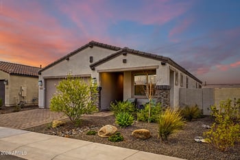 18123 W Hiddenview Dr, Goodyear, AZ 85338
