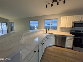 1813 Gail Dr, Chandler, AZ 85225