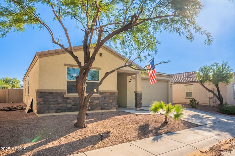 1813 Grenadine Rd, Phoenix, AZ 85040